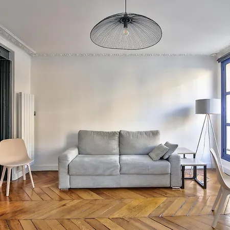 Stylish Little Flat In The Center Of Апартаменты